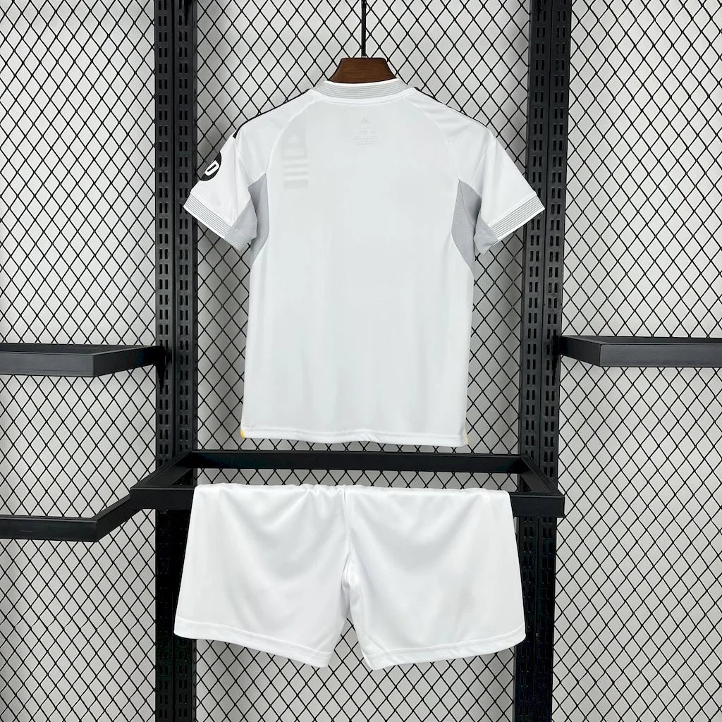 Real Madrid 2025/2026 Home Jersey Kids Size