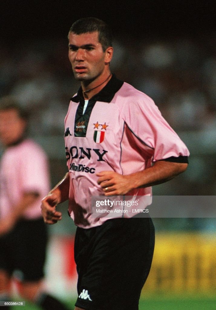 Juventus 1997-98 Away Shirt