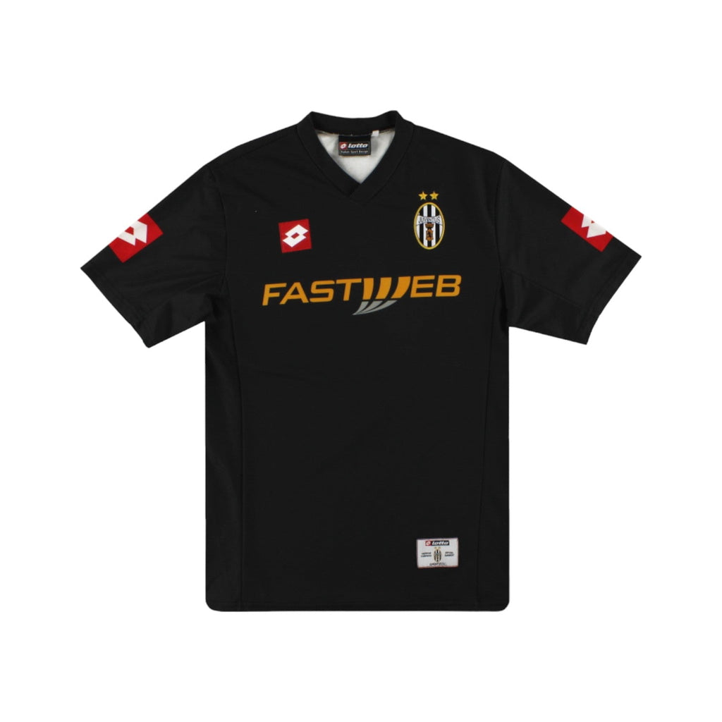 Juventus 2001-02 Away Shirt